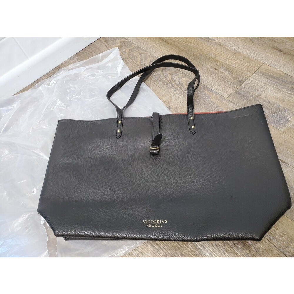 New VICTORIA'S SECRET Black Tote Bag Faux Pebbled Leather Red Interior Large 14"